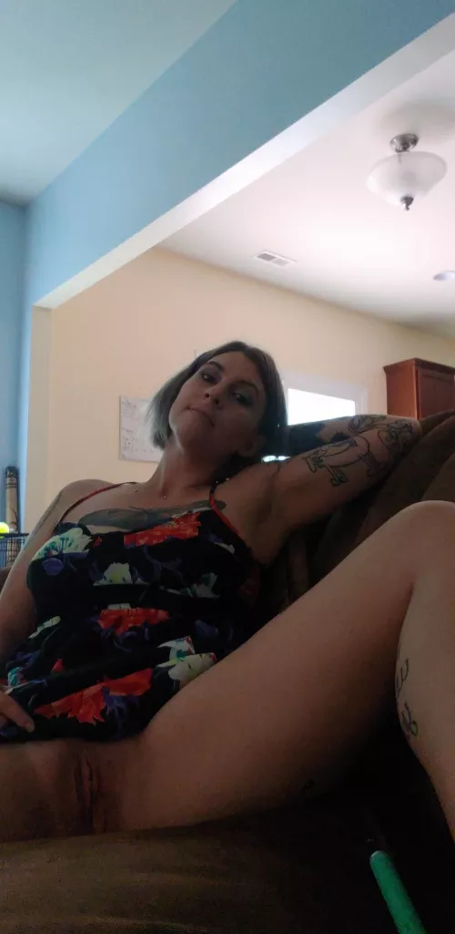 Good afternoon world 😉😉😏 by suspensionmortician