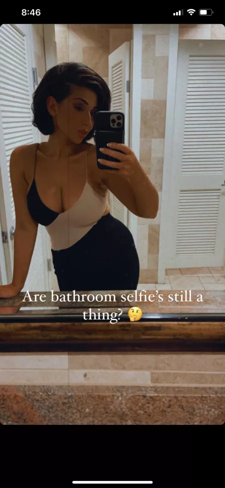 Good cuckies send me ur moms or sisters dm me if ur interested by Waseemdaiab1001