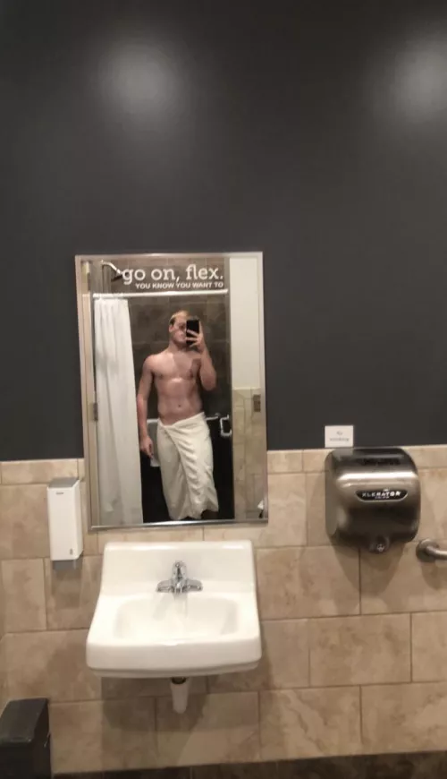 good evening by Aromatic-Ad8696