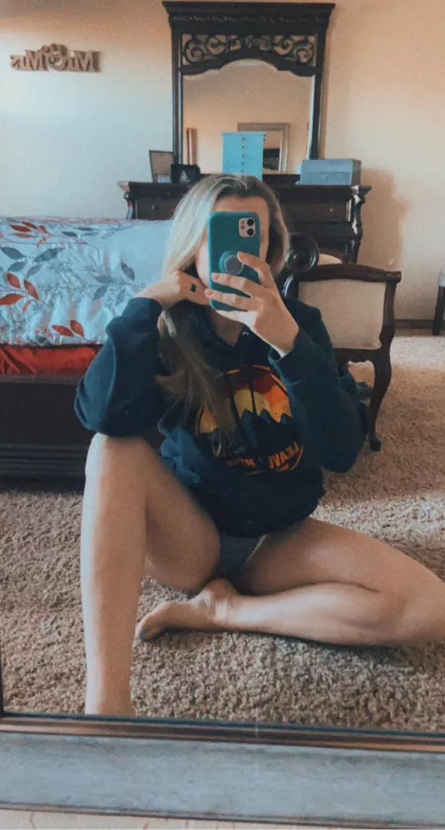 Good evening daddy 😉 by military_dream_girl