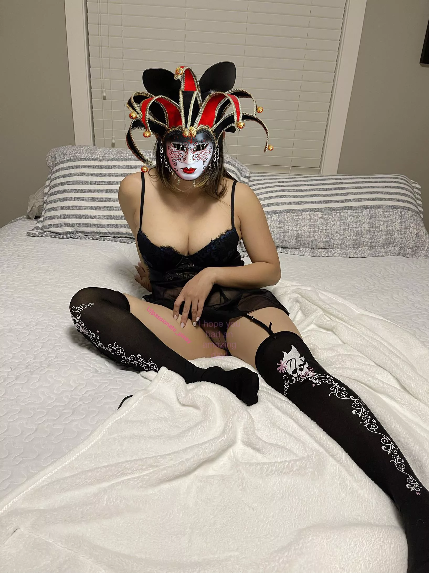 Good evening! Hope you find the Easter egg 😉 posted by passionate_pinay