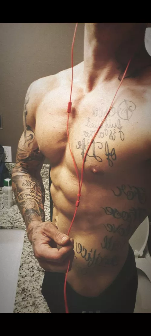 Good evening xo by KingAlexxxander