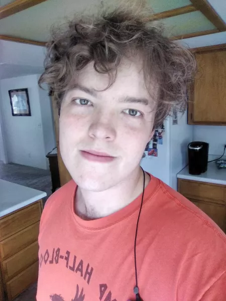 Good lighting and a nice shirt had me looking like everyone's favorite child of Apollo by Wxiba