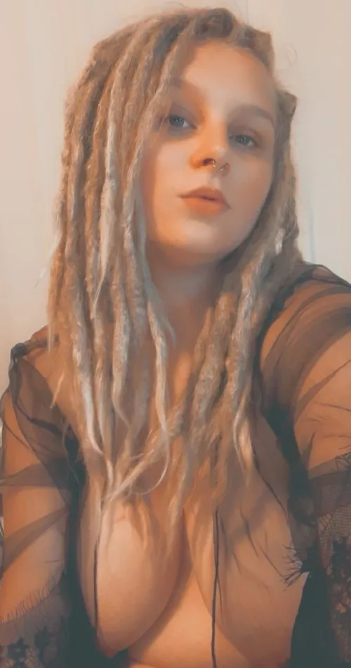 Good morning 💖 by Art_By_Halley