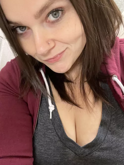 Good morning 😃🌞 by bettygoesrawr