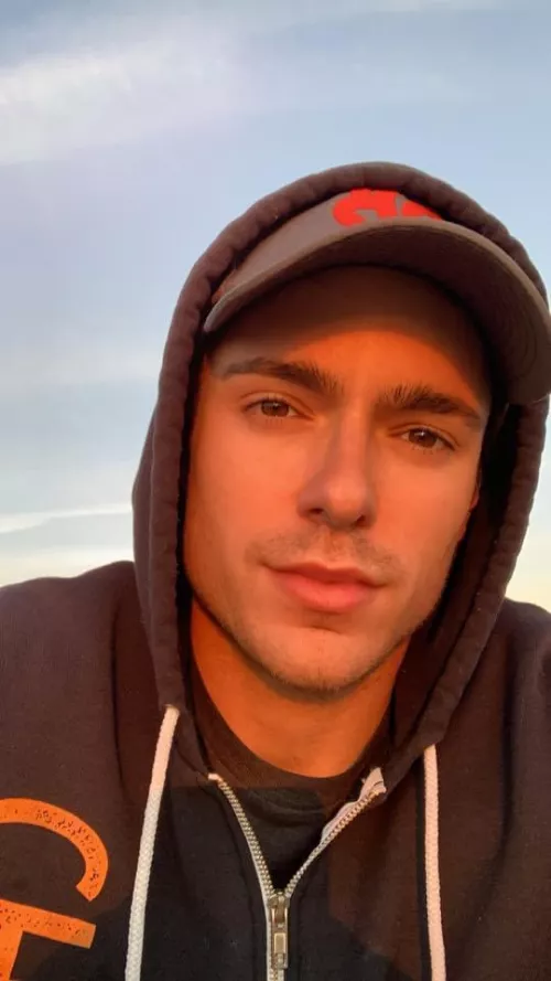 Good morning 🙈🤍 by ThatSimYouKilled