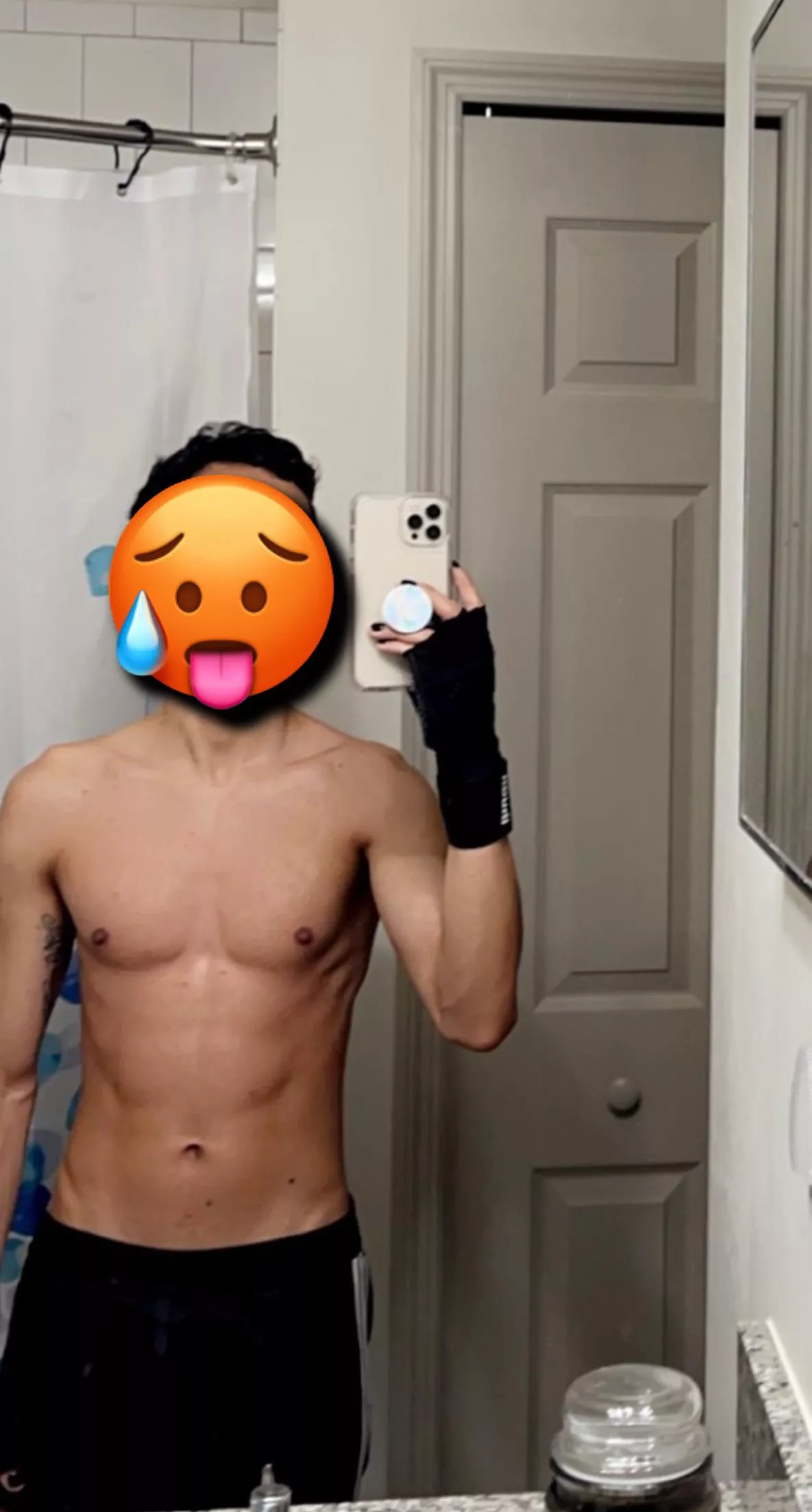 Good morning ☀️ posted by colombian_twink