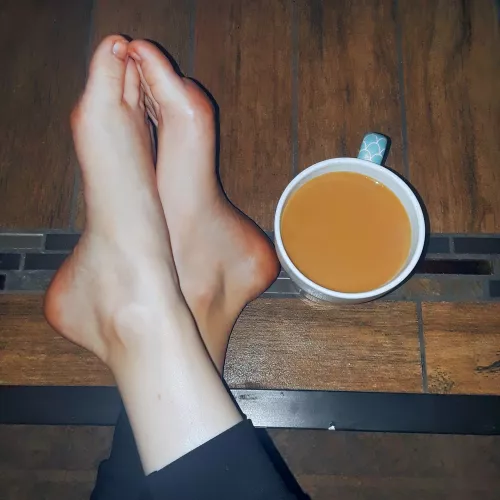 Good morning! by LunaStonePics