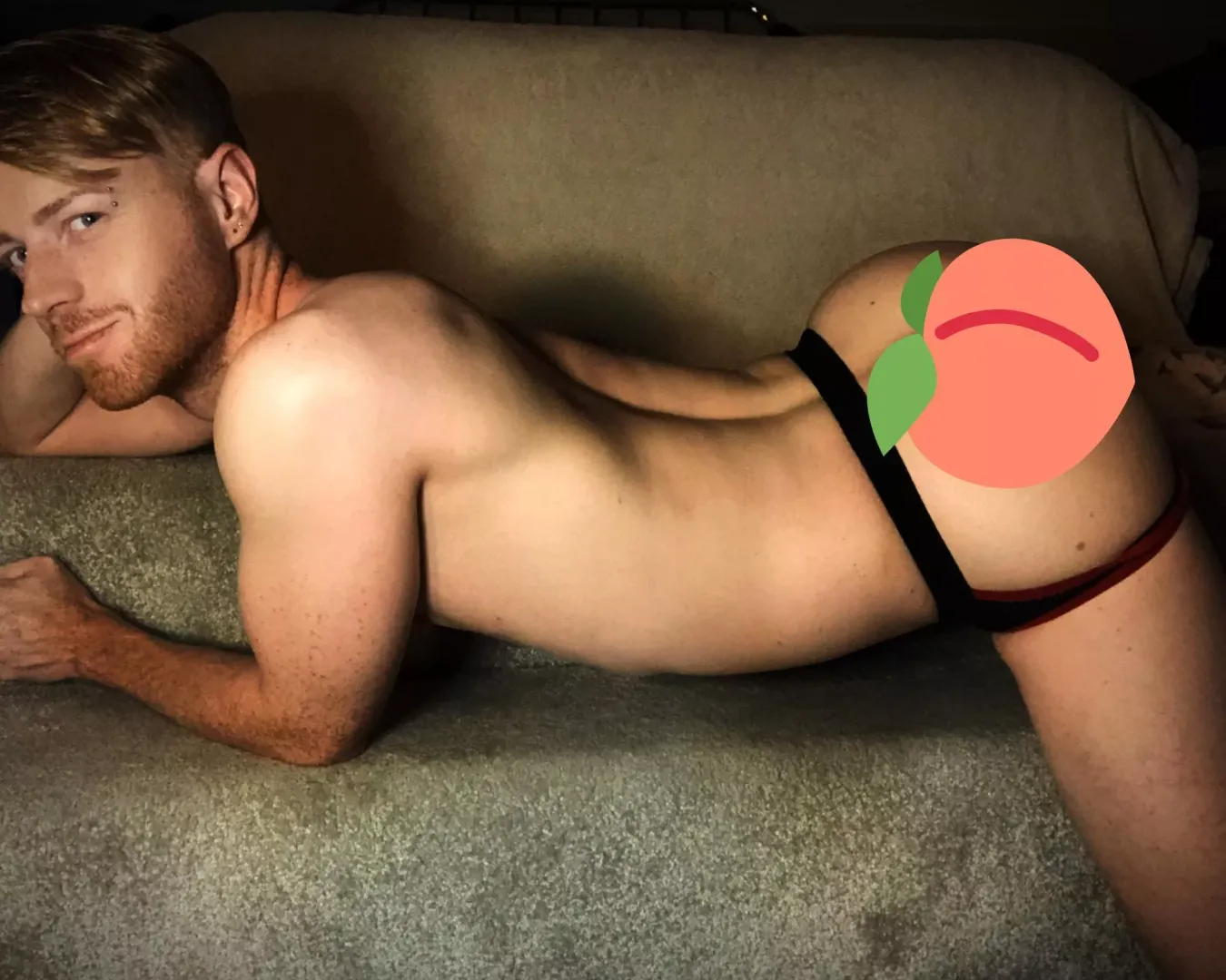 Good morning 😘🧡 posted by jasperowens