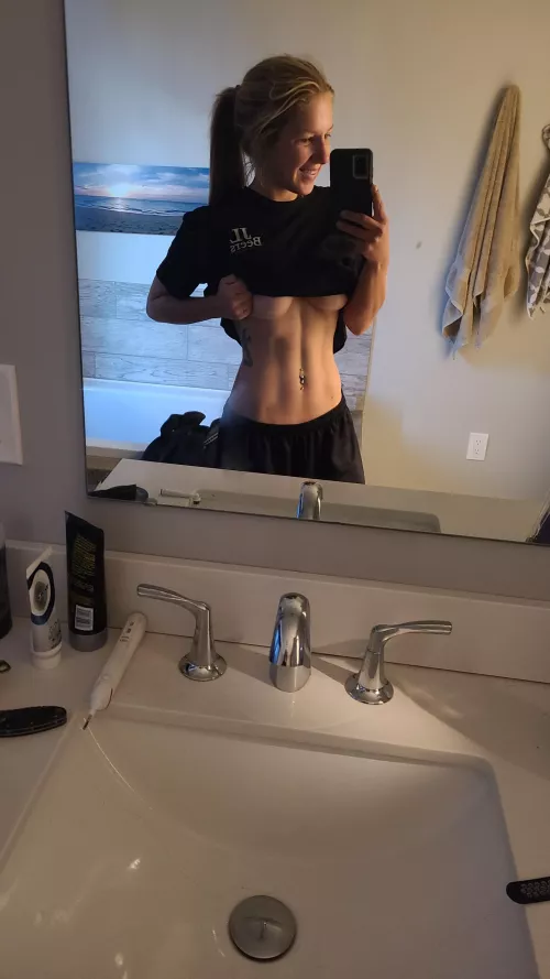 Good morning and happy Sunday 🙂 by body_by_kayla