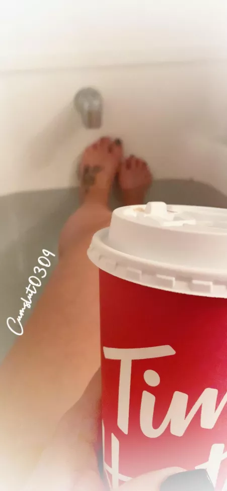 Good morning friends…it’s been awhile. Hope you all have a lovely coffee filled Saturday 🖤. by cumslut0309