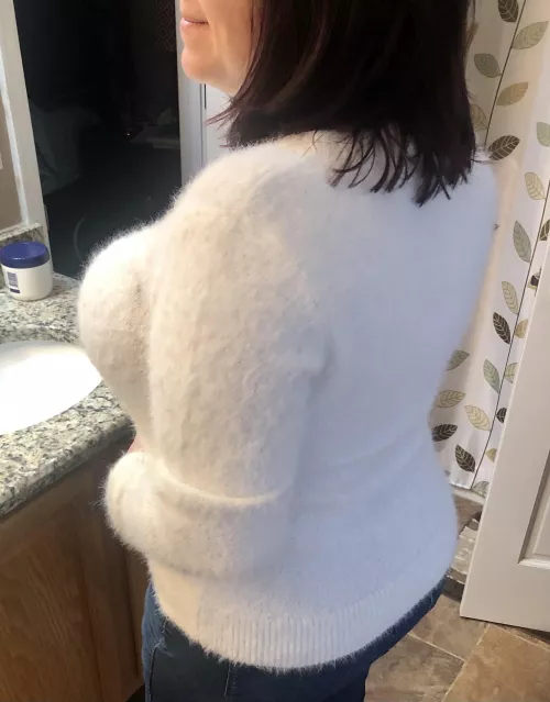 Good morning from my curves! (F) 😈❤️ by packet2018