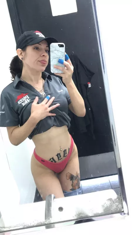 Good morning (f)rom your friendly neighborhood pizza slut 🍕😛 by futurelpc