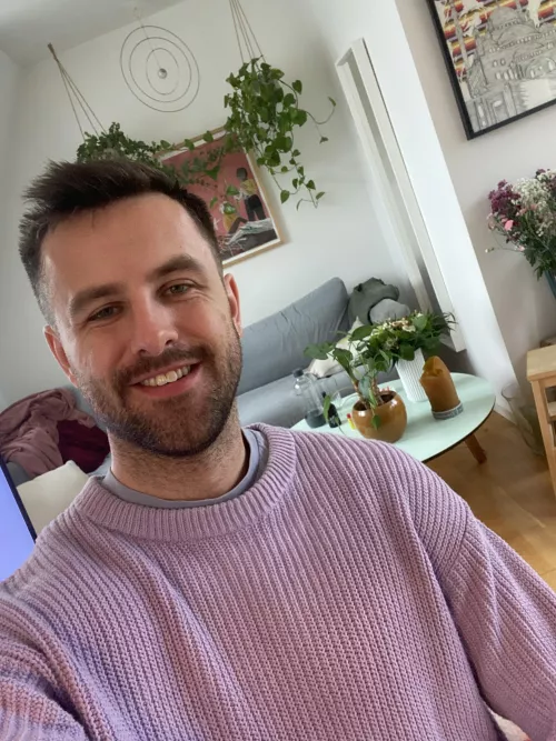 Good morning gaymers! About to play some League of Legends. Wish me luck with all the trolls 👹 by Routine_Wolverine568