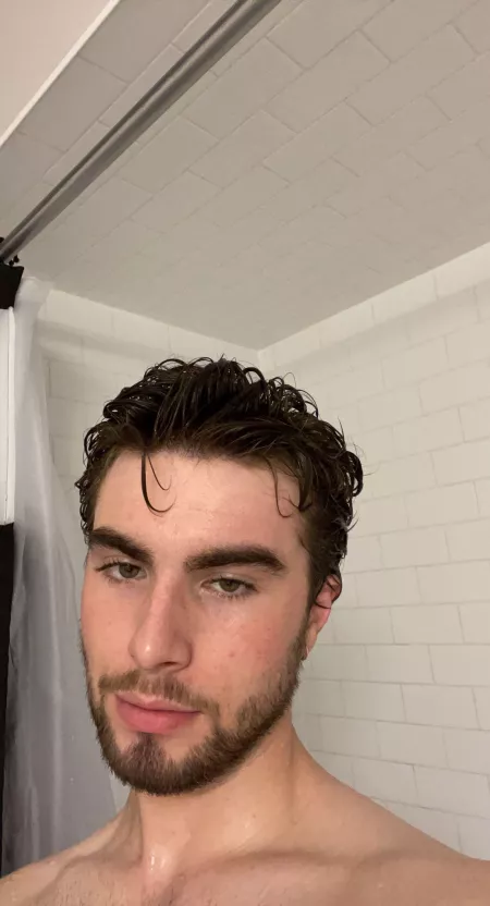 Good morning gays and “bros”🌞💁🏼‍♀️ by Due_Surround6594