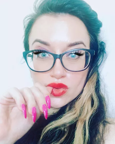 Good morning guys by Juliadomaina