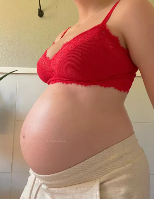 Good morning guys!🌞💗 milk in your coffee from a 5’0” milf is on the menu😏🍼☕️ by Goddessmamaxx