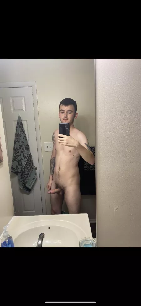 Good morning! Hope at least one is turned on by me. by gw144000