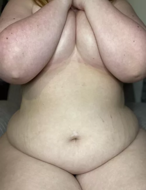 Good morning! Hope my curves make your day better 😍😍 by harritoyou_x