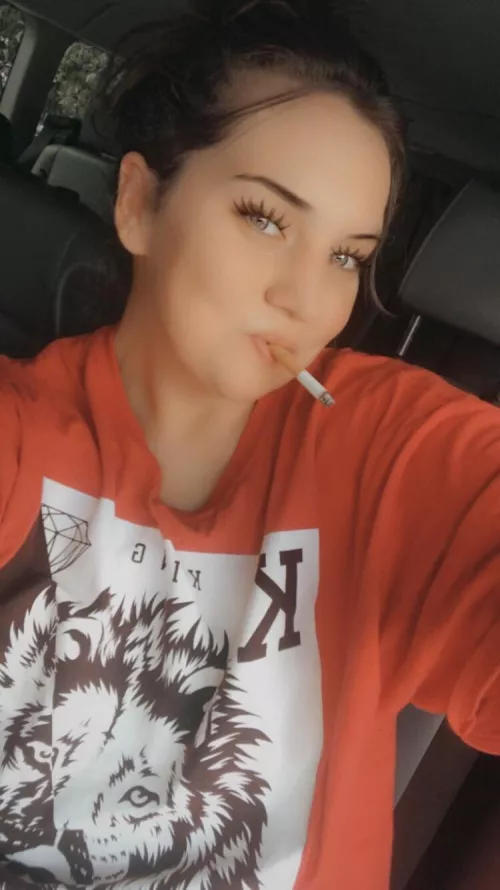 Good morning ☀️maybe you can be my human ashtray😉 by findombaby6969