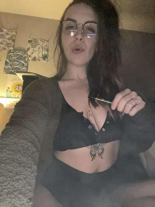 😍 good morning stoners by LillianasOF_2022