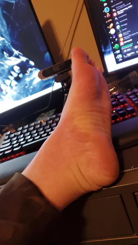 Good night by Bearfoot_Demon