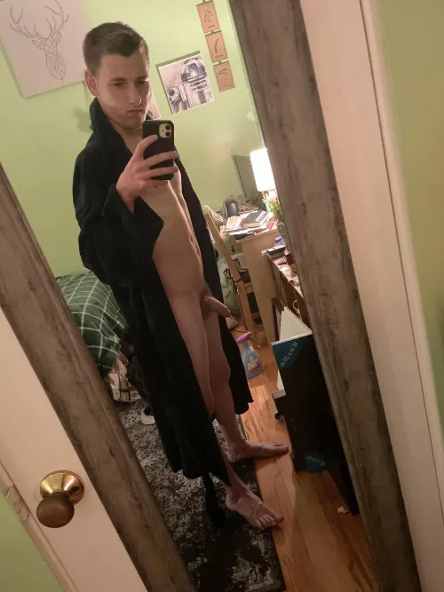 Good night just got this robe, want to come cuddle in bed by Rangerben1