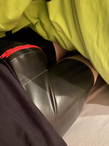 Good Night by E_4_G_L_E