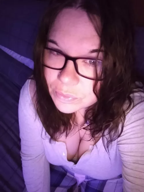 Good riddance to Monday and goodnight by countingsheep1281