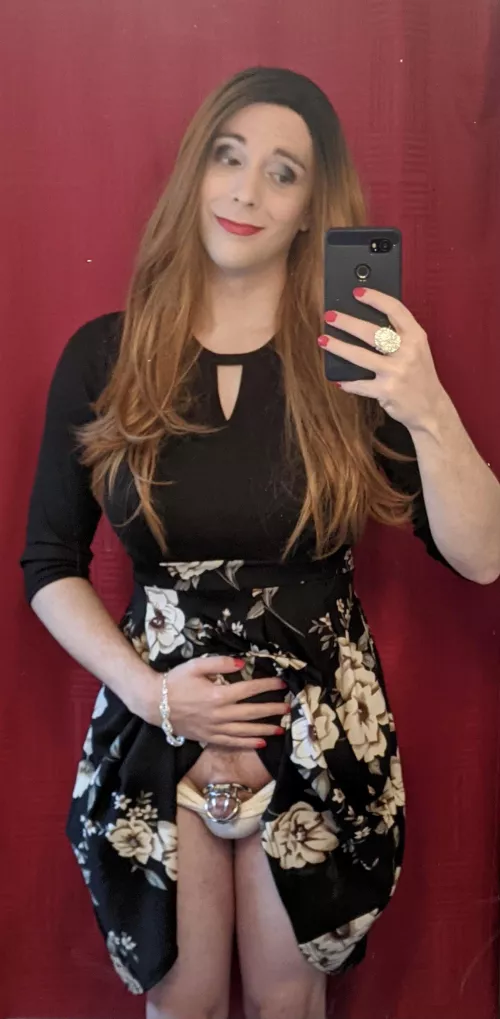 Good sissy housewives stay locked at all times 😇 by cutegirlyjessica