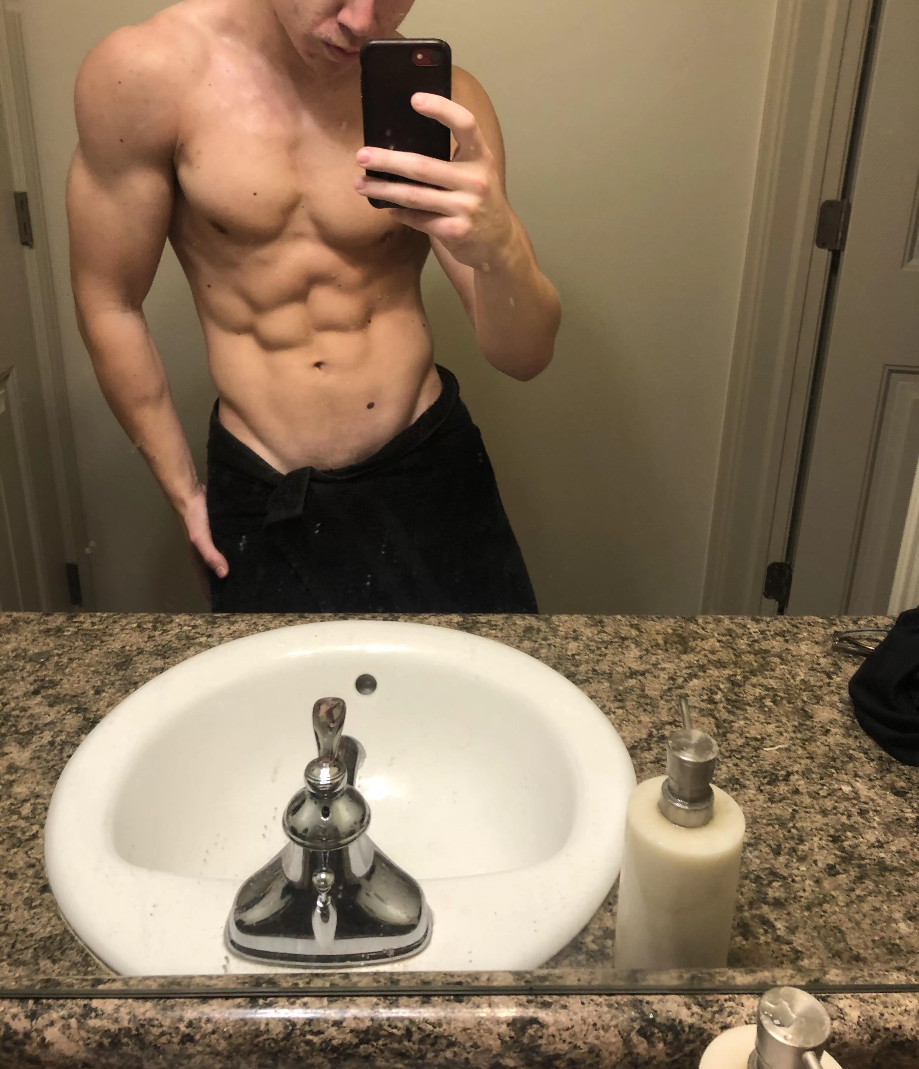 Goodnight 😜 posted by Lucas-Luke