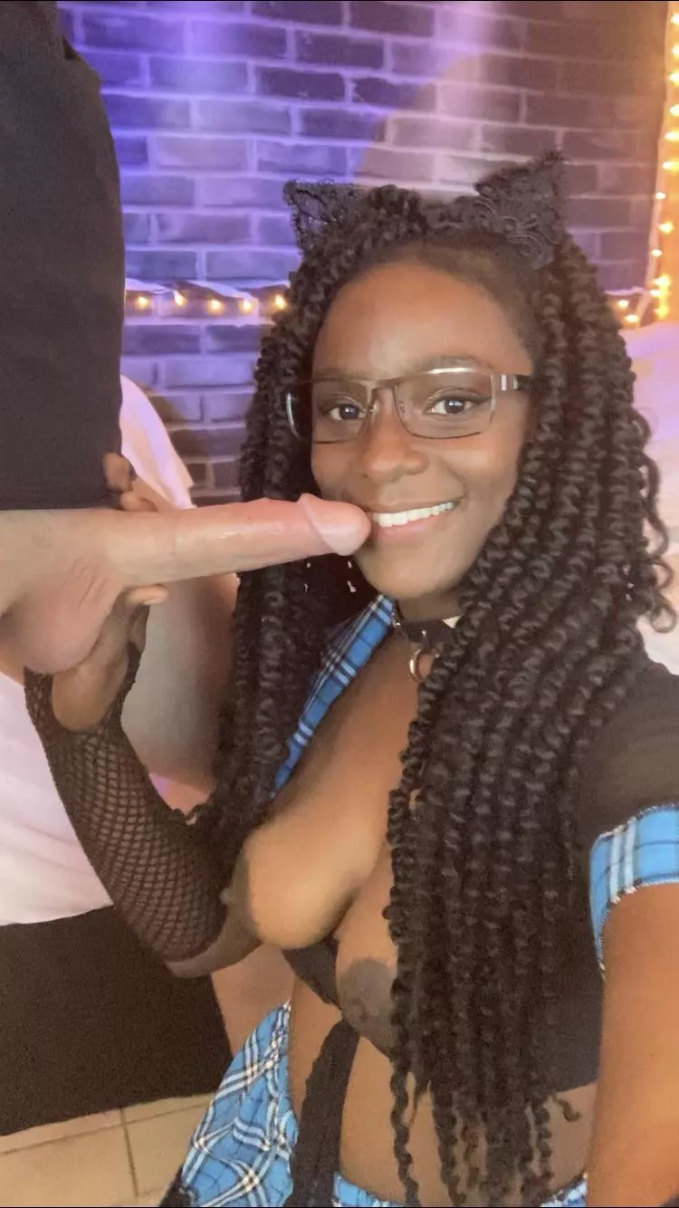 Goodnight 💤 posted by Divinecumslut