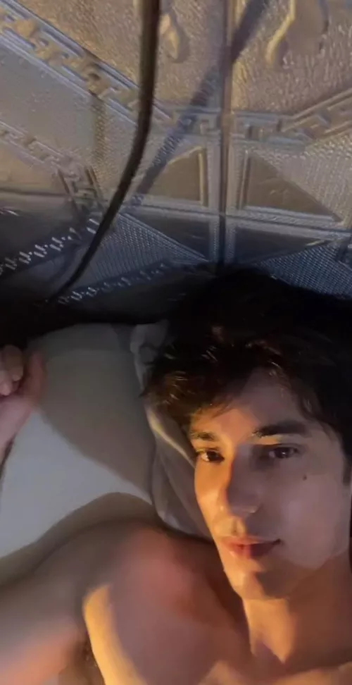 Goodnight guys 🌙 by H0wdy0dy