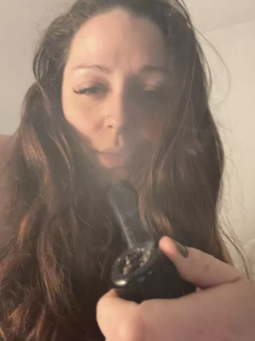 Goodnight 😘💚💨 by DickDevil420