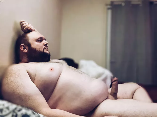 gooood morning! who wants to stay on bed with me all day? by homohaxan