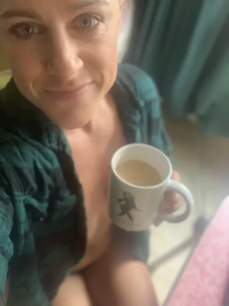 Gooooood morning by kindafit_kindatatted