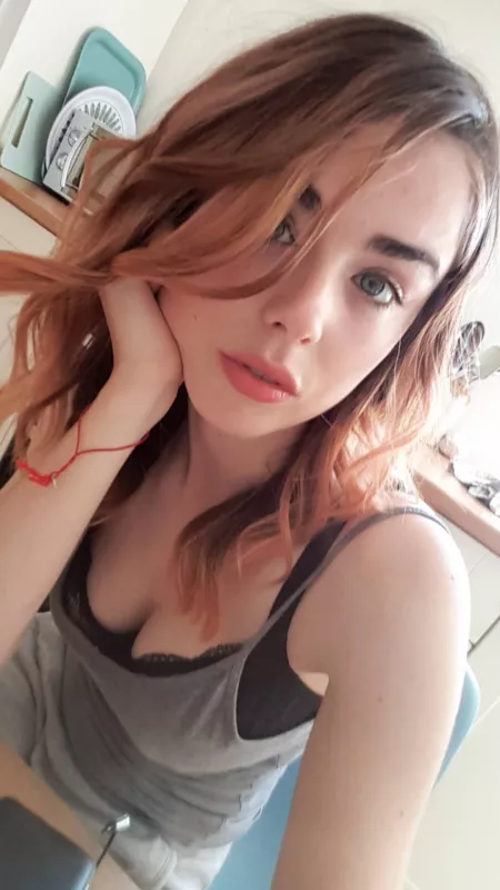 Gorgeous by alternativealt1