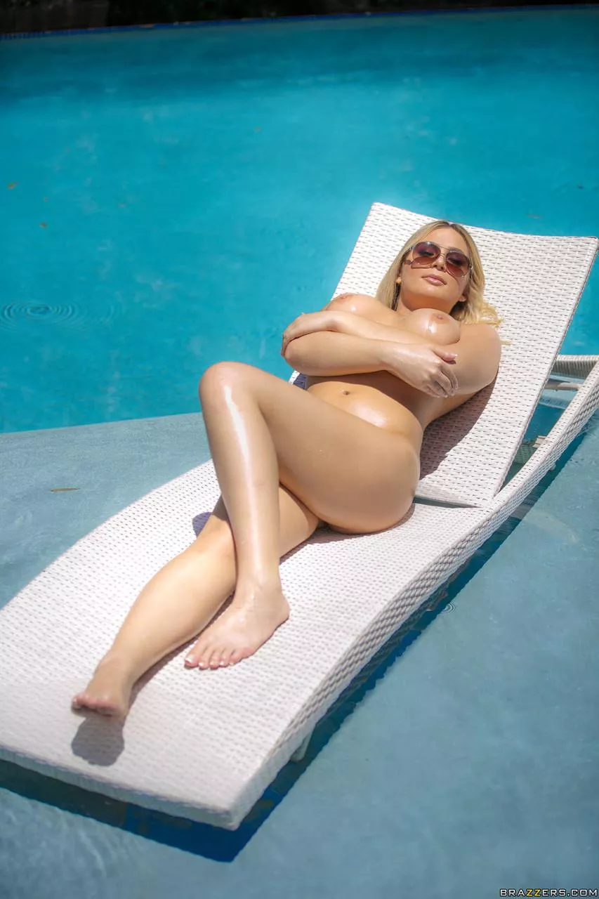 Gorgeous👌 posted by Infinite-Anything-78