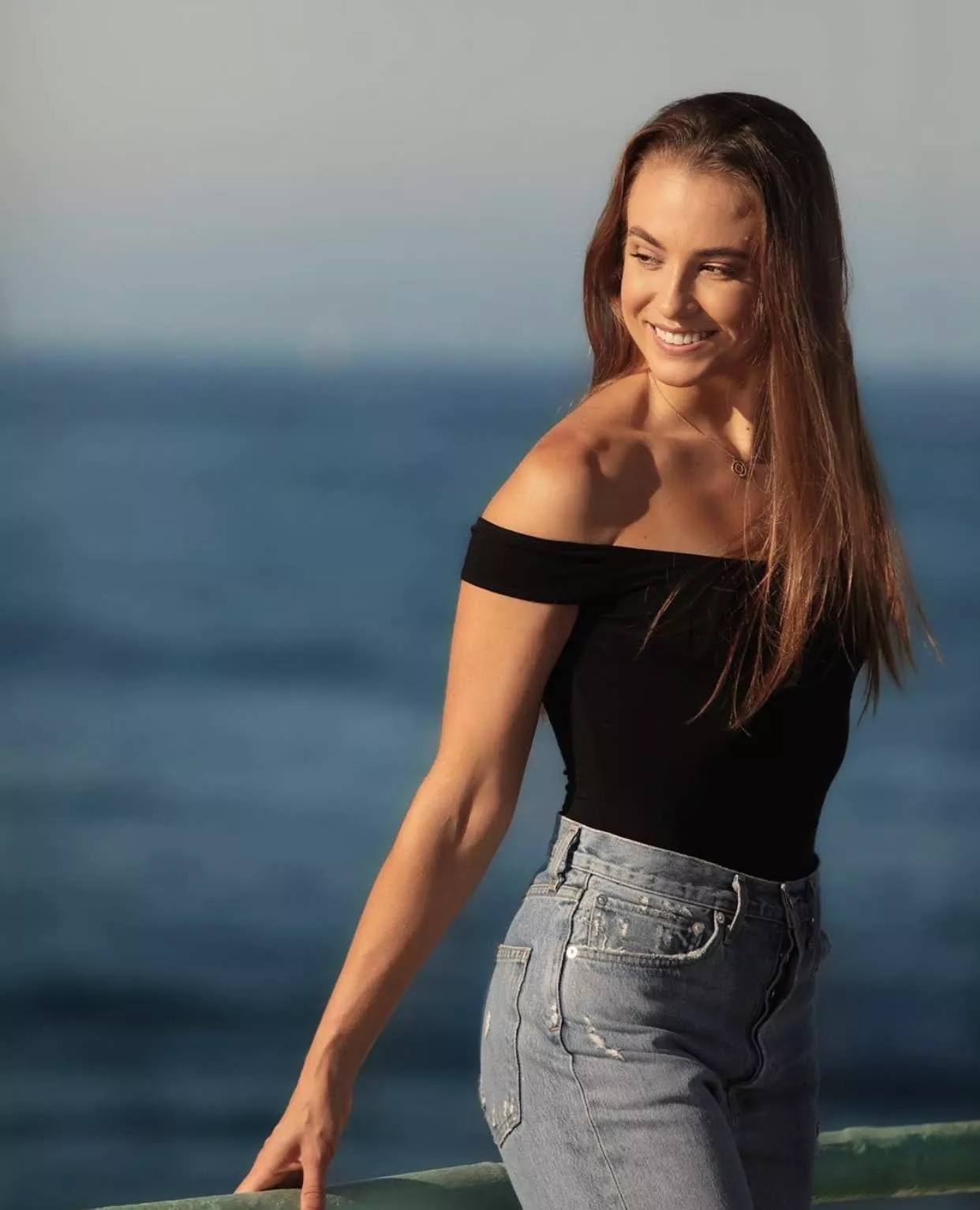 Gorgeous posted by curiousbowling