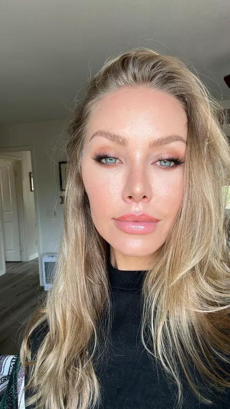 Gorgeous face by thehornyblog