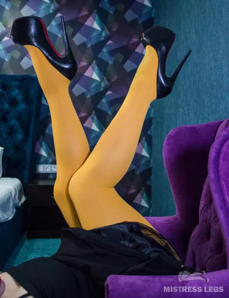 Gorgeous legs in yellow pantyhose and high heels by MistressLegs