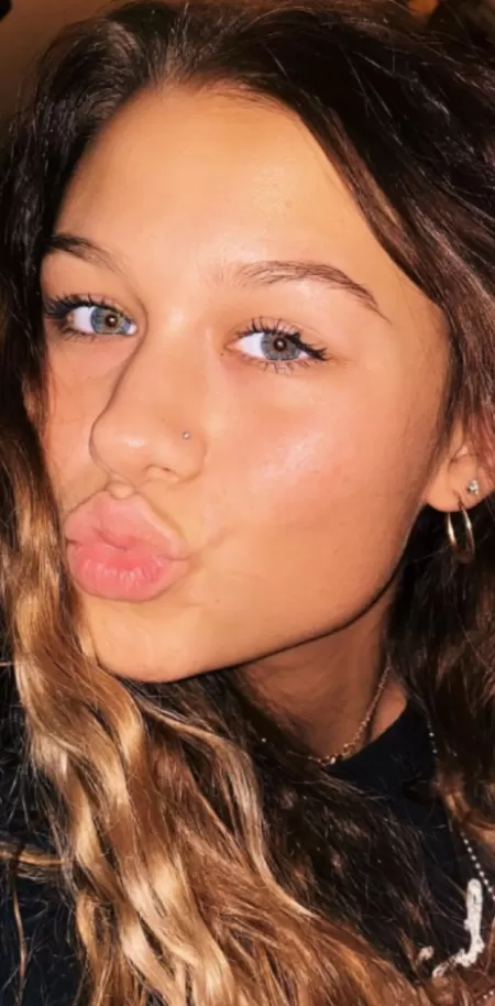 Gorgeous by babygravy915