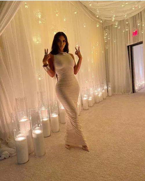 Gorgeous by No-Cheesecake848