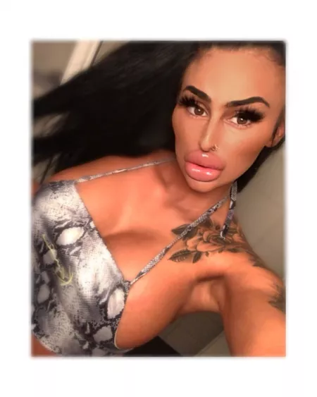 Gorgeous by gosterime