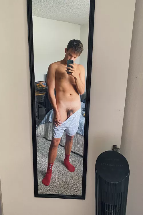 Got a little wet on my run. Anyone wanna shower? by Unhappy-Comedian3338