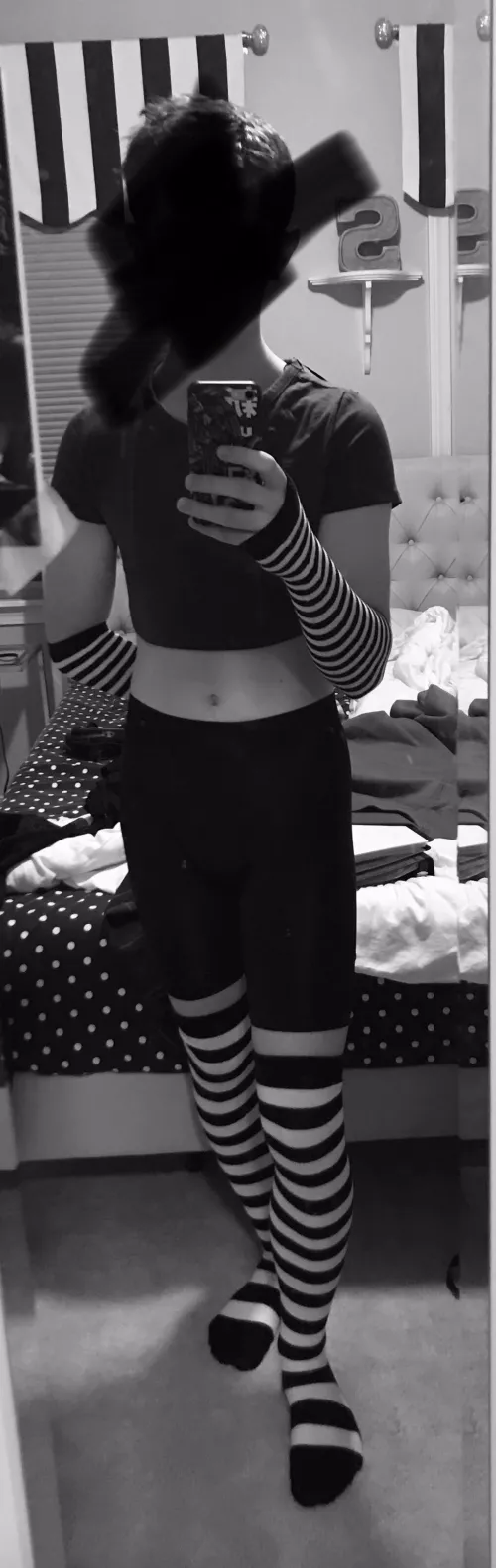 got a new crop top (≧∇≦) by SwordPlay800