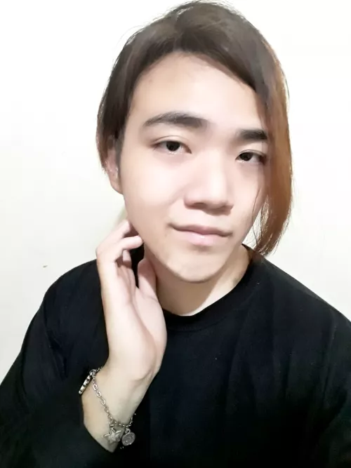 Got a new haircut today! by DanyelleLusty