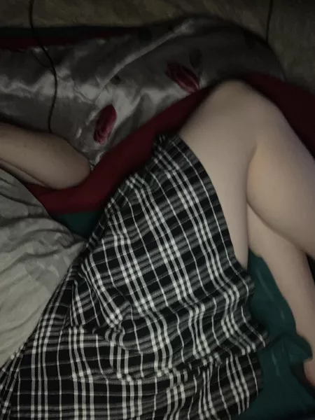 Got a new skirt by JustaIrishbottom