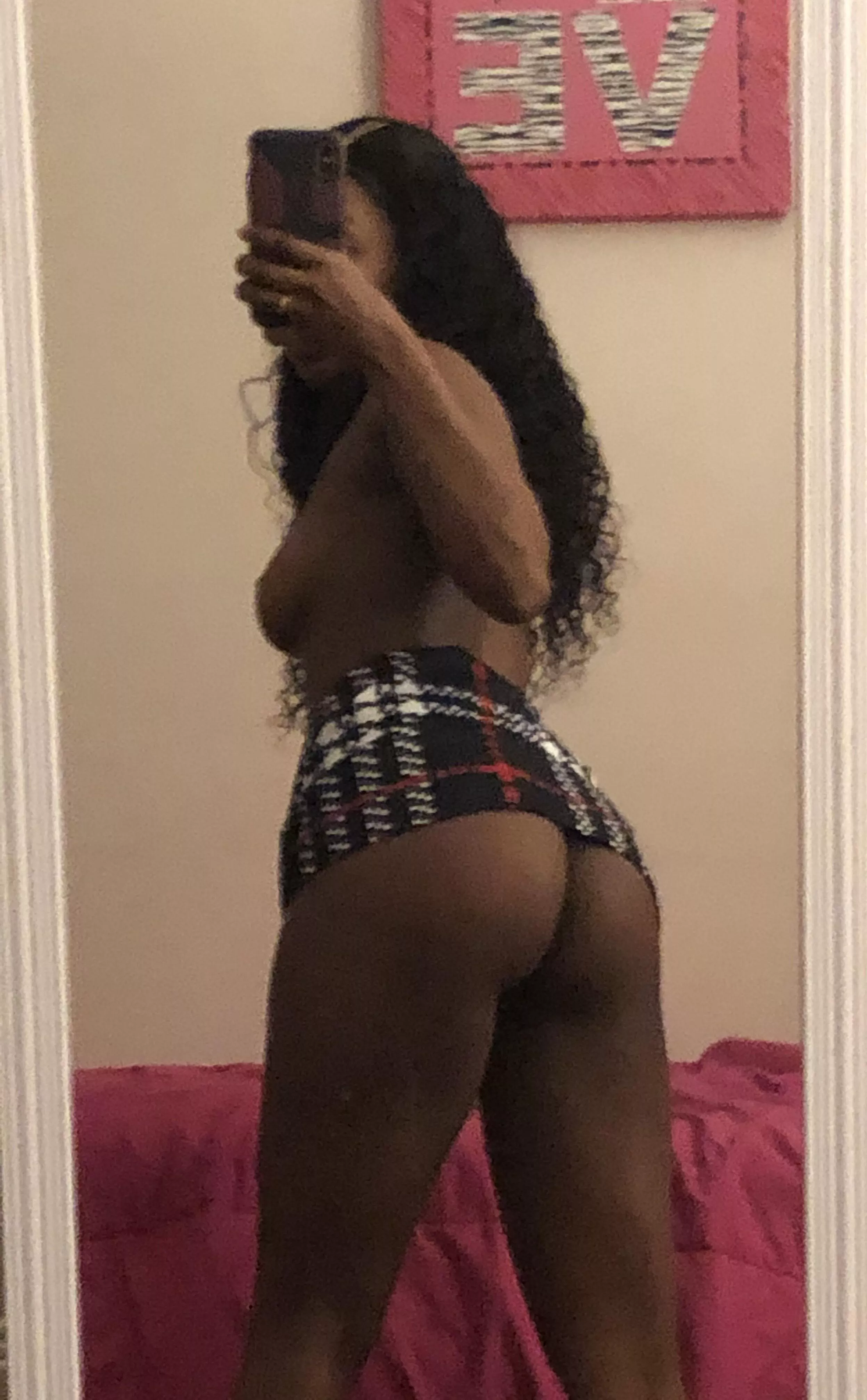 got a new skirt... posted by babyrose2001