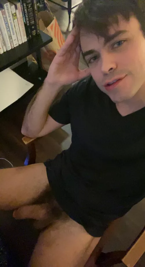 Got distracted while playing Team Fortress 2. by Yung_Blean